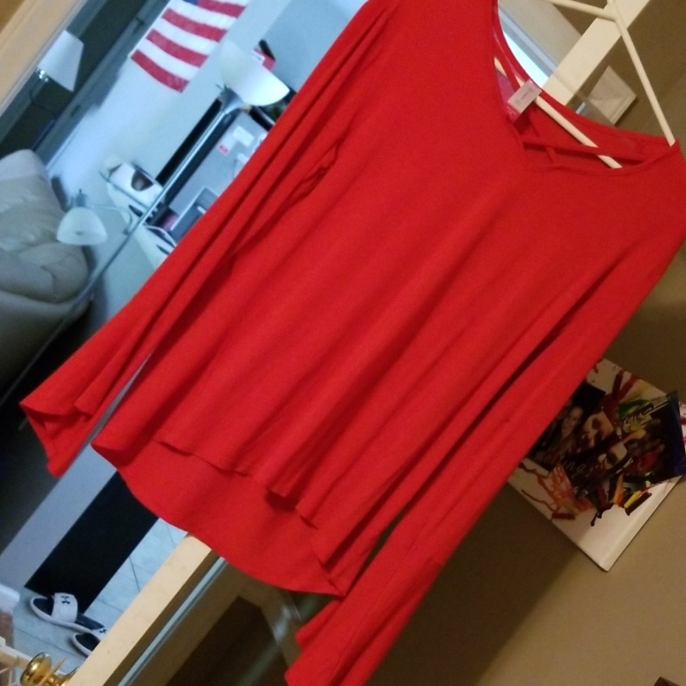 Bell sleeve shirt!!